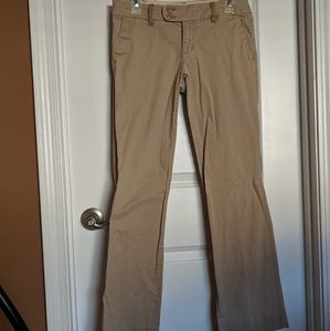 Tan sz 6 pants--American eagle good condition